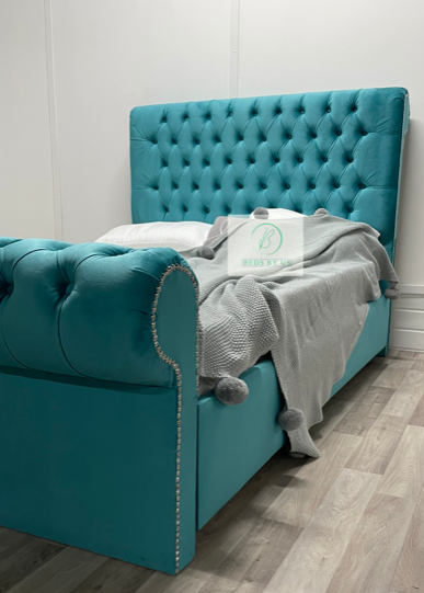 Royal Sleigh Bed